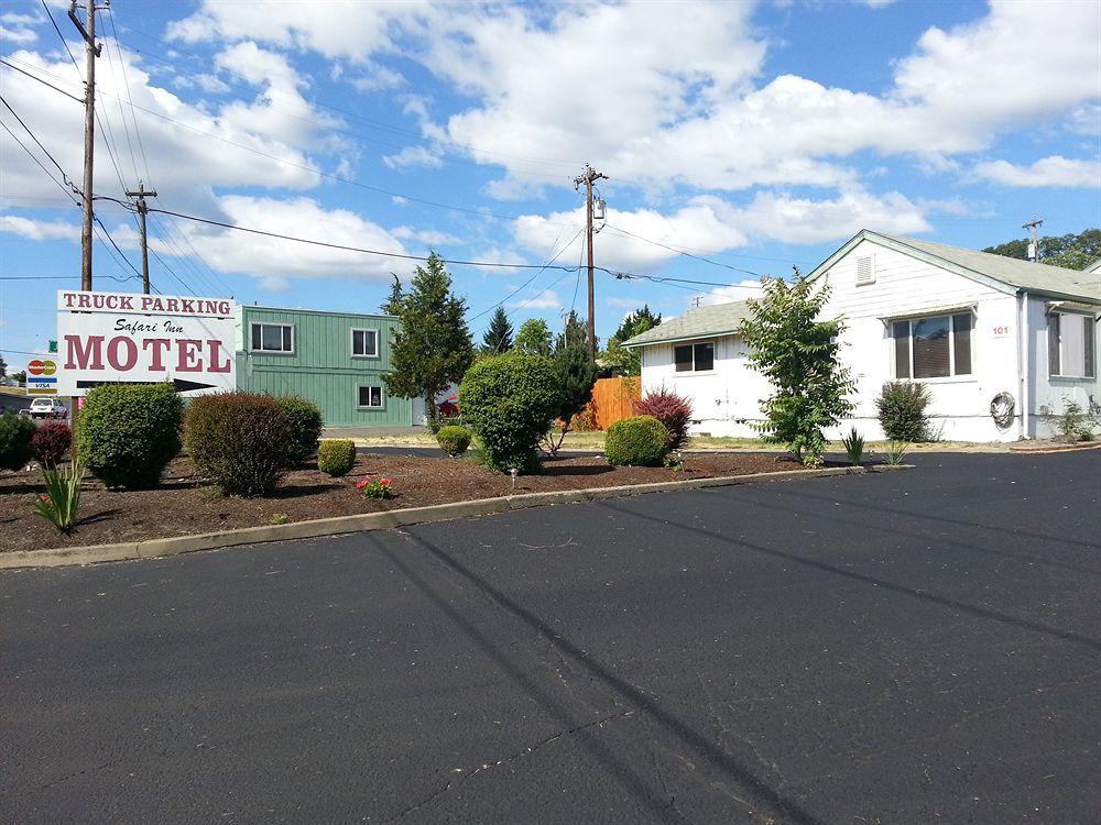 Safari Inn Motel Winston Exterior photo